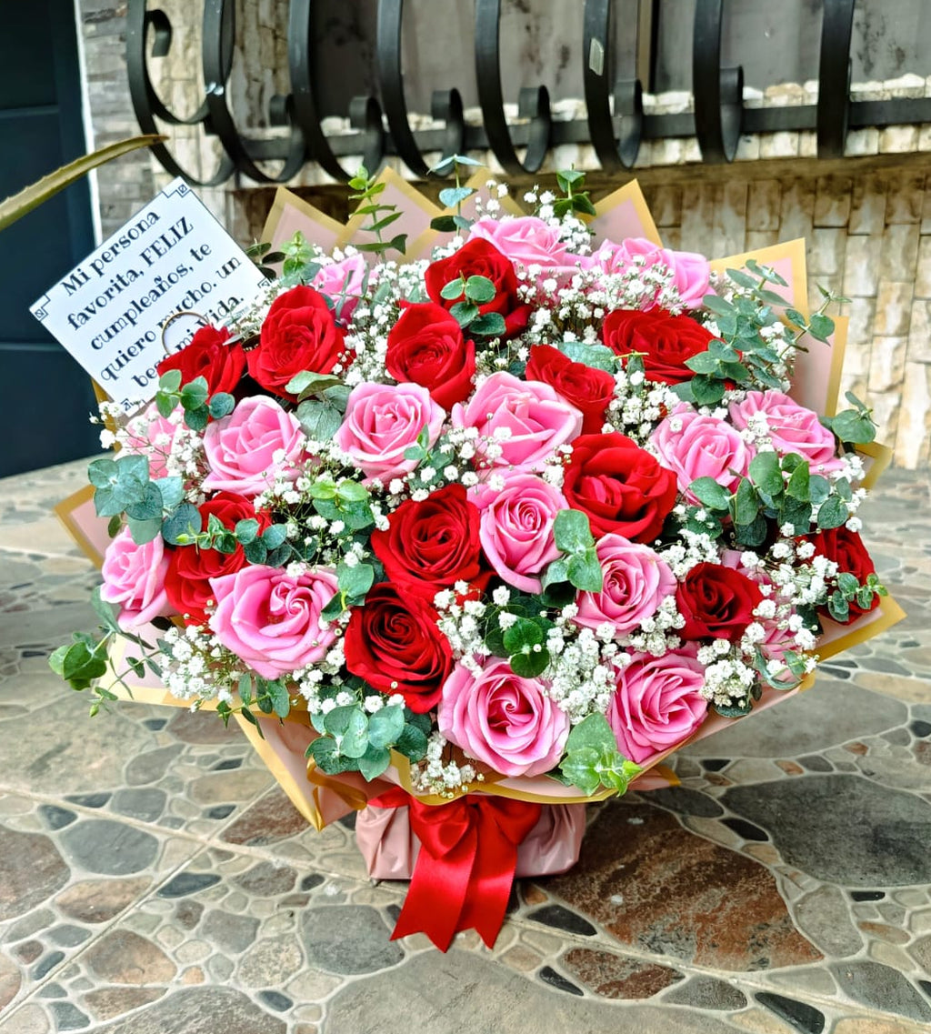 BOUQUTE FLORES VARIAS